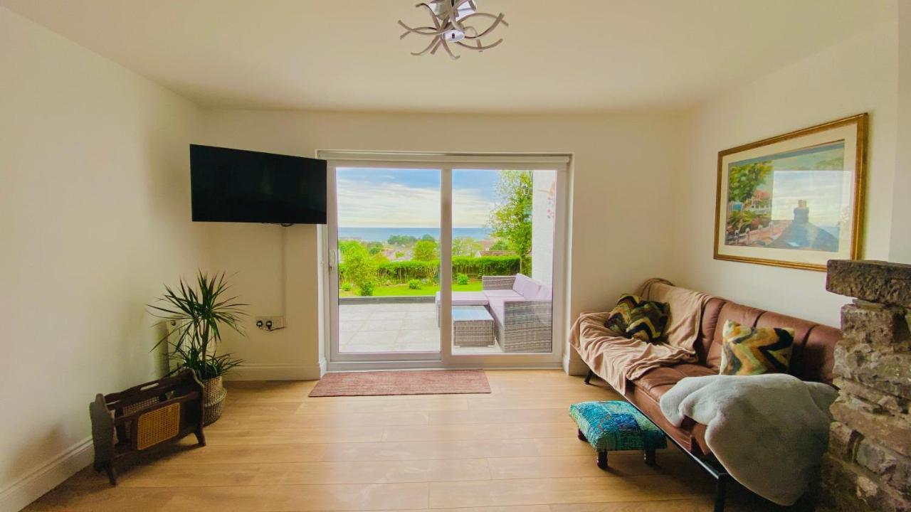 Gordy Hall -Sea Facing Welsh Cottage With Stunning Views Pendine Zewnętrze zdjęcie